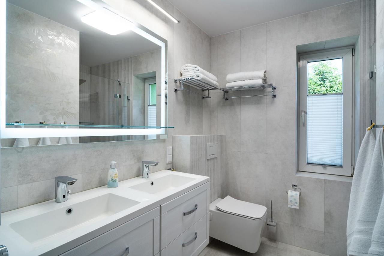 Apartament Zielony Przyladek Brwinow 外观 照片